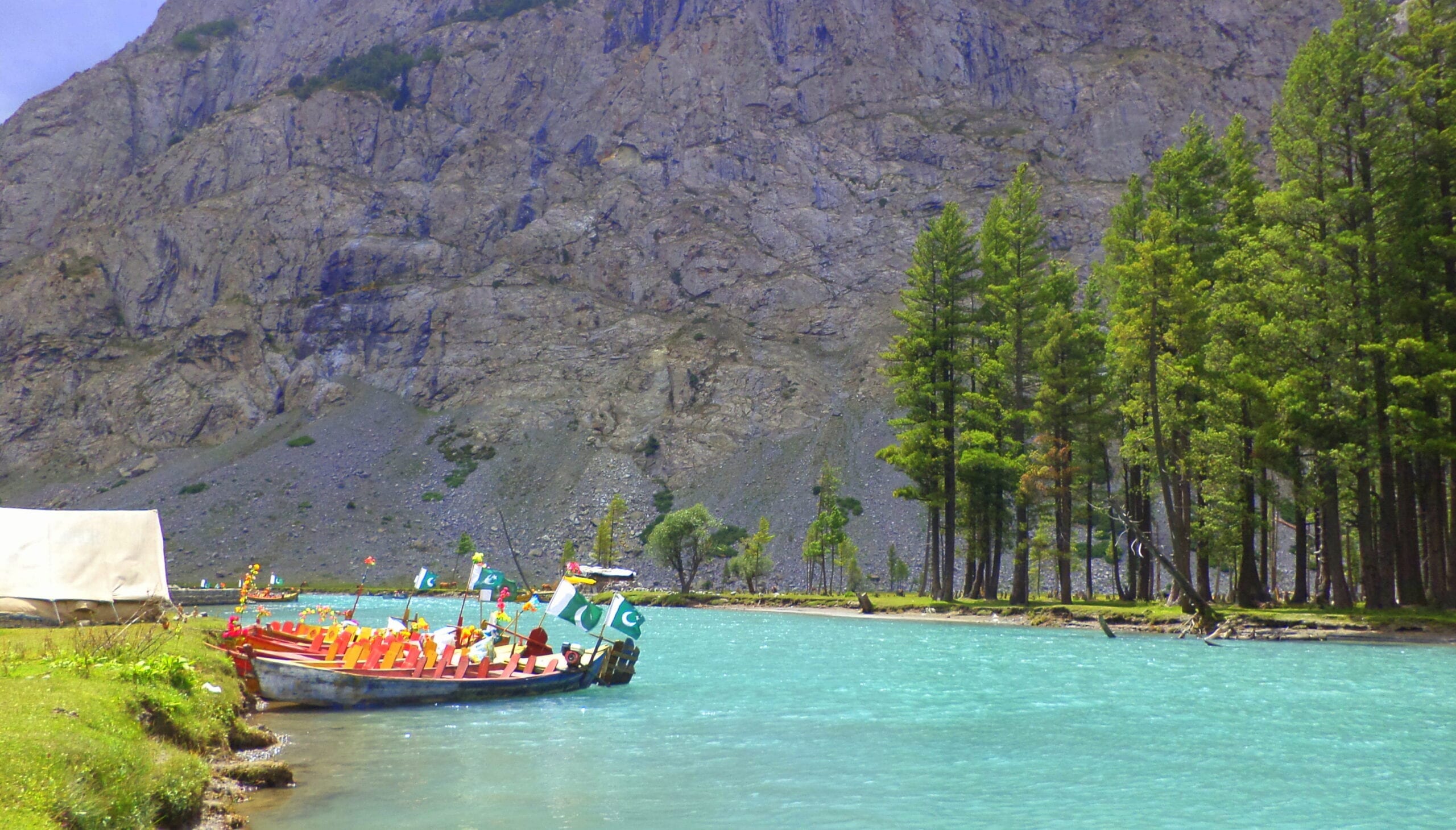 Mahodand Lake The Emerald Green Fishing Lake